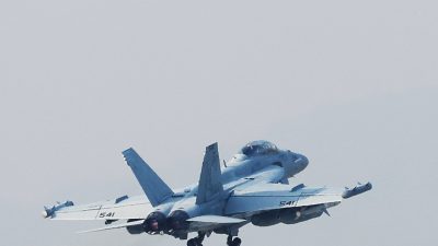 ABD'NİN WASHİNGTON EYALETİNDE ABD DONANMASI'NA AİT EA-18G GROWLER TİPİ SAVAŞ