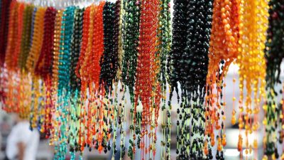 ADANA VALİLİĞİ HİMAYESİNDE DÜZENLENEN “3. TESPİH VE DOĞAL TAŞLAR FUARI”