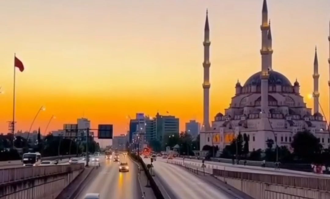 ADANA’DA GEÇTİĞİMİZ HAFTA SICAKLIK 35 DERECEYKEN ŞİMDİ 25 DERECEYE KADAR