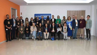 YEŞİM GRUP, ADİL ÇALIŞMA DERNEĞİ'NİN (FLA) TÜRKİYE'DEKİ FİRMALARA DÜZENLEDİĞİ ZİYARETLER