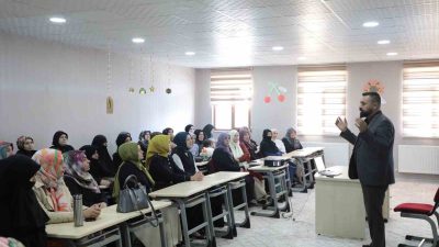 AĞRI VALİSİ MUSTAFA KOÇ'UN EŞİ NESLİHAN GÜL KOÇ'UN KOORDİNESİNDE YÜRÜTÜLEN