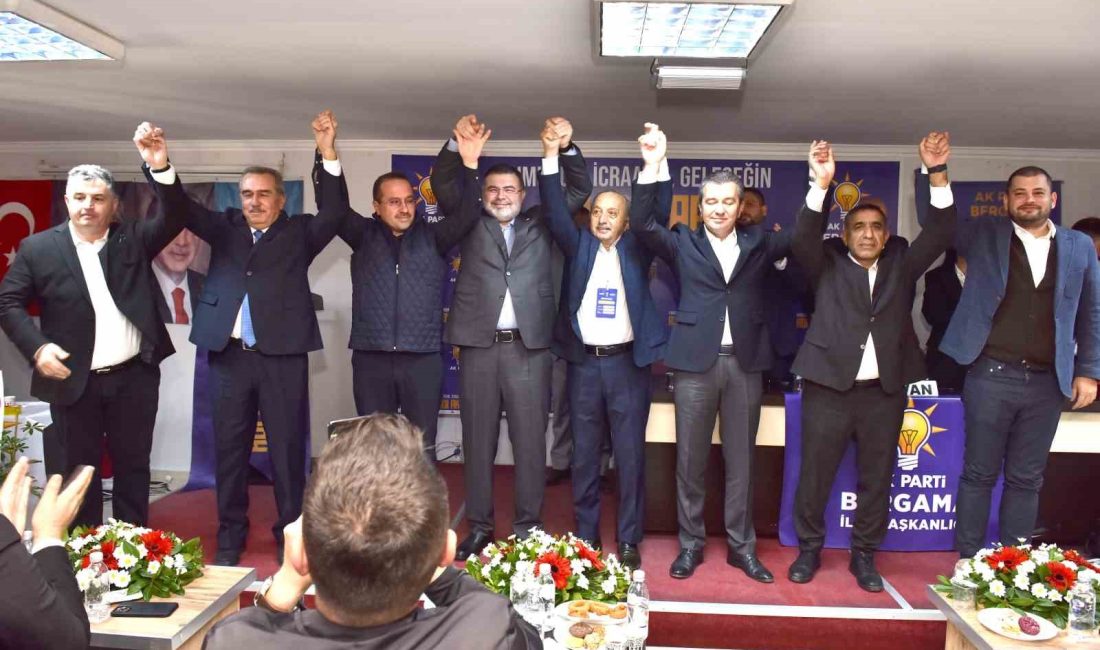 AK PARTİ BERGAMA 8. OLAĞAN İLÇE KONGRESİ BÜYÜK BİR HEYECANLA