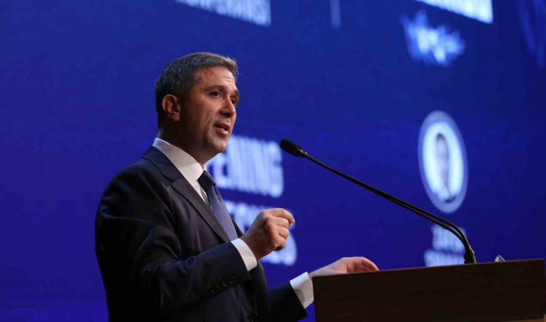 AK PARTİ GENEL BAŞKAN YARDIMCISI DIŞ İLİŞKİLER BAŞKANI ZAFER SIRAKAYA,