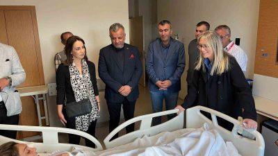 AK PARTİLİ ÇANKIRI ÖZGE POLAT'I ZİYARET ETTİ, CUMHURBAŞKANININ TALİMATINI AÇIKLADI