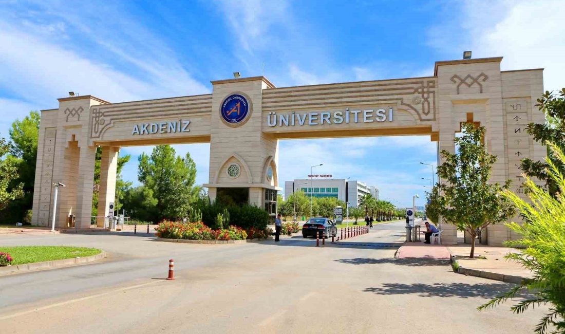 AKDENİZ ÜNİVERSİTESİ GÜZEL SANATLAR FAKÜLTESİ TARAFINDAN “SANATIN IŞIĞINDA CUMHURİYETİN 101.