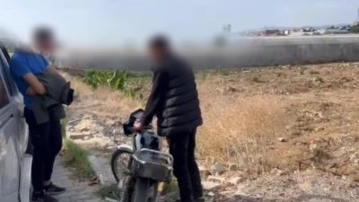 ANTALYA’NIN ALANYA İLÇESİNDE JANDARMANIN ‘DUR’ İHTARINA UYMAYAN EHLİYETSİZ MOTOSİKLET SÜRÜCÜSÜNE