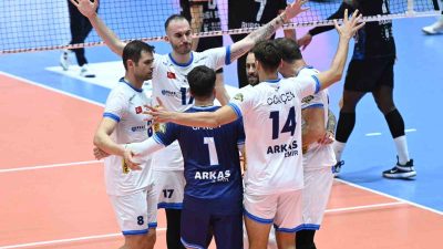 ARKAS SPOR, EFELER LİGİ’NİN İLK İKİ HAFTASINDA İKİ MAĞLUBİYET ALARAK