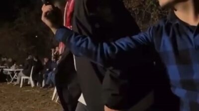 BURSA'DA ASKER EĞLENCESİNDE MAGANDALAR SİLAHLARI İLE HAVAYA DEFALARCA ATEŞ AÇTI.