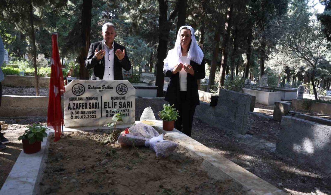 HATAY'DA DEPREMDE VEFAT EDEN MUHTAR ZAFER SARI'YI ARKADAŞLARI MUHTARLAR GÜNÜ'NDE