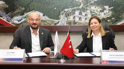 ATAKUM BELEDİYE BAŞKANI SERHAT TÜRKEL, OMÜ REKTÖRÜ PROF. DR. FATMA