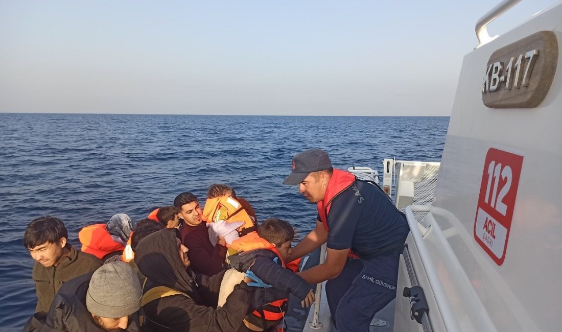 AYDIN’DA 18 DÜZENSİZ GÖÇMEN KURTARILDI
