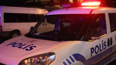 AYDIN'IN EFELER İLÇESİNDE 29 YAŞINDAKİ KADIN EVİNDE İPLE TAVANA ASILI