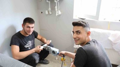 AYDIN'DA KIŞ YAKLAŞTI, DOĞALGAZ TESİSATÇILARI ZAMANLA YARIŞMAYA BAŞLADI