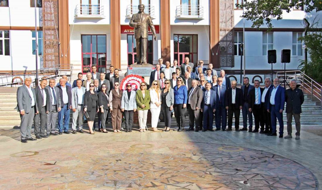 AYDIN'IN EFELER İLÇESİNDE 19 EKİM MUHTARLAR GÜNÜ DOLAYISIYLA DÜZENLENEN TÖREN