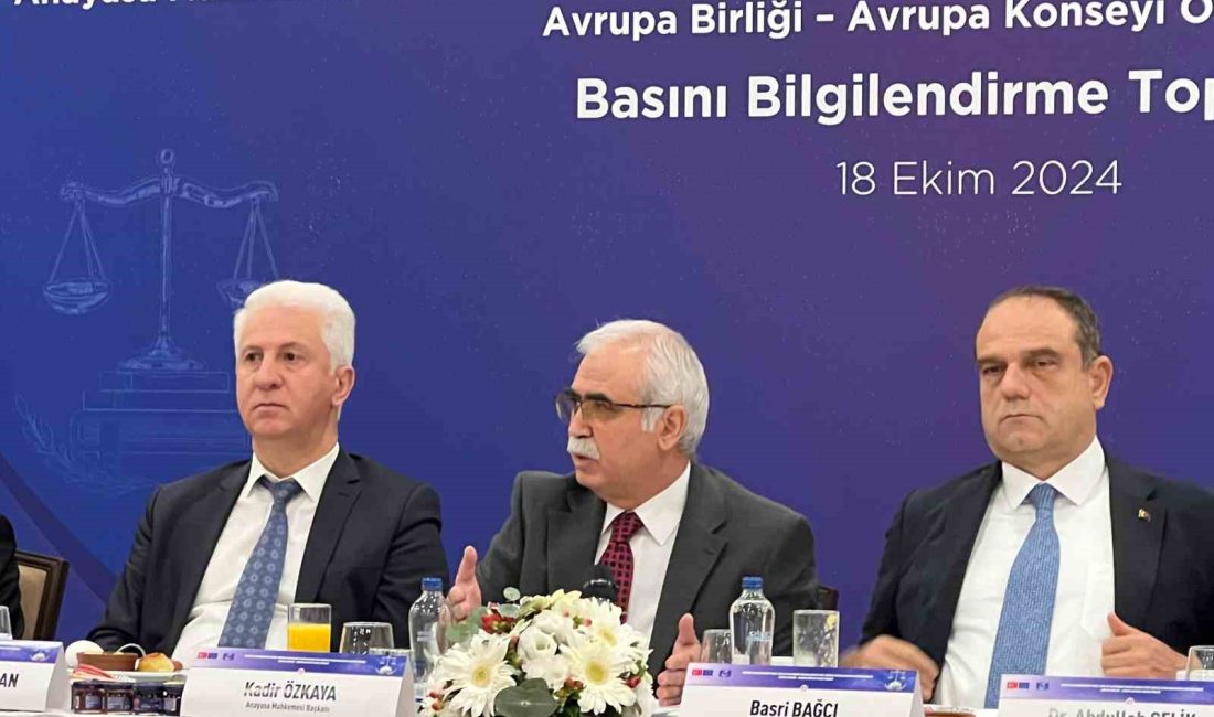 ANAYASA MAHKEMESİ(AYM) ANKARA’DA BİR OTELDE BASIN BİLGİLENDİRME TOPLANTISI DÜZENLEDİ. TOPLANTIDA