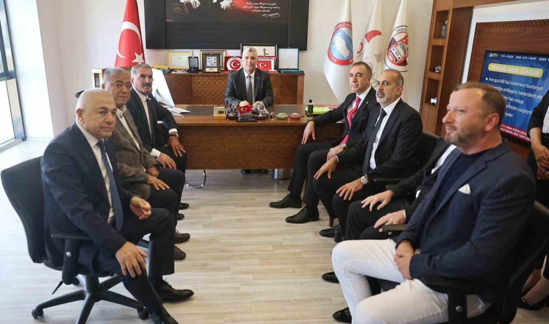 TİCARET BAKANI ÖMER BOLAT, MOTORLU ARAÇ SATICILARI FEDERASYONU’NU (MASFED) ZİYARET