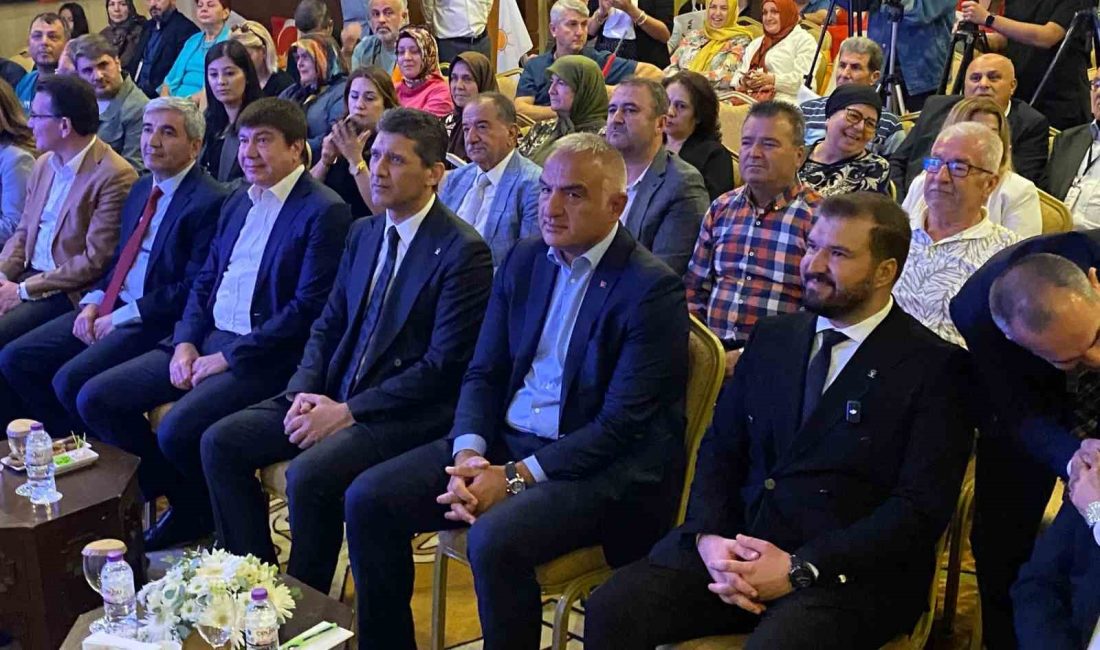 KÜLTÜR VE TURİZM BAKANI MEHMET NURİ ERSOY, ANTALYA’YA GELEN TURİST