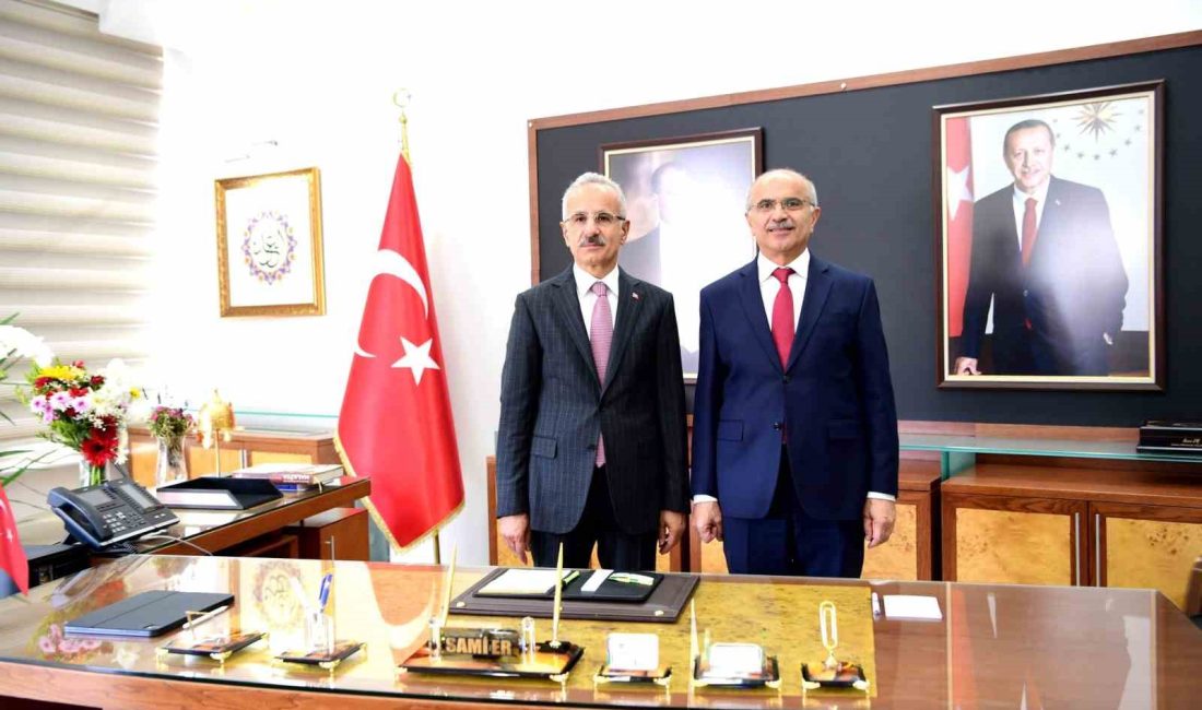 ÇEŞİTLİ PROGRAMLAR VE DEPREM SONRASI ÇALIŞMALARI YERİNDE İNCELEMEK ÜZERE MALATYA'YA