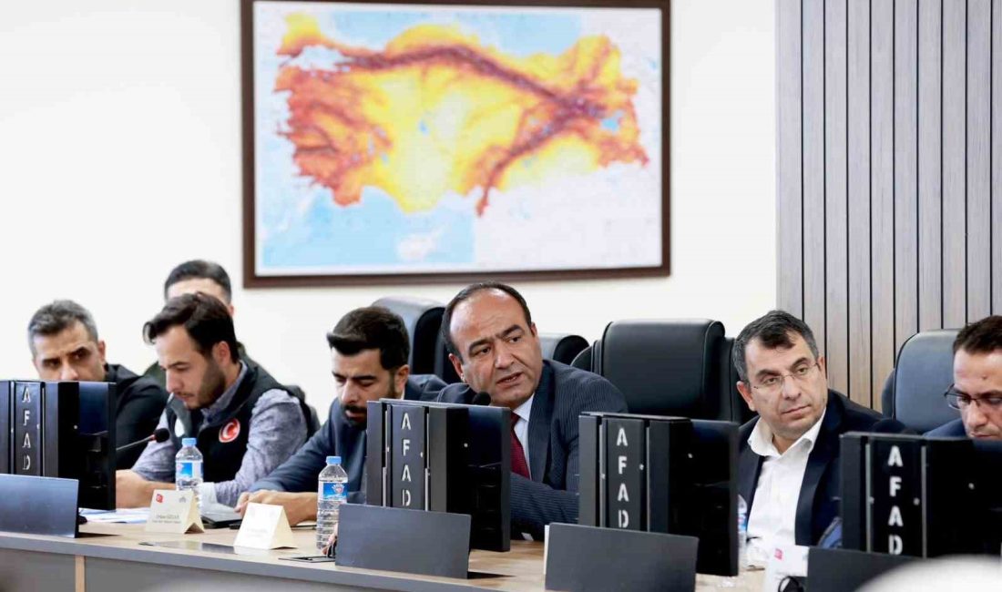İÇİŞLERİ BAKANI ALİ YERLİKAYA, “AFAD’DAN 55 ARAÇ VE 210 PERSONELİMİZLE