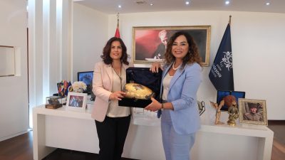 AYDIN BÜYÜKŞEHİR BELEDİYE BAŞKANI ÖZLEM ÇERÇİOĞLU, MEVKİDAŞI TEKİRDAĞ BÜYÜKŞEHİR BELEDİYE