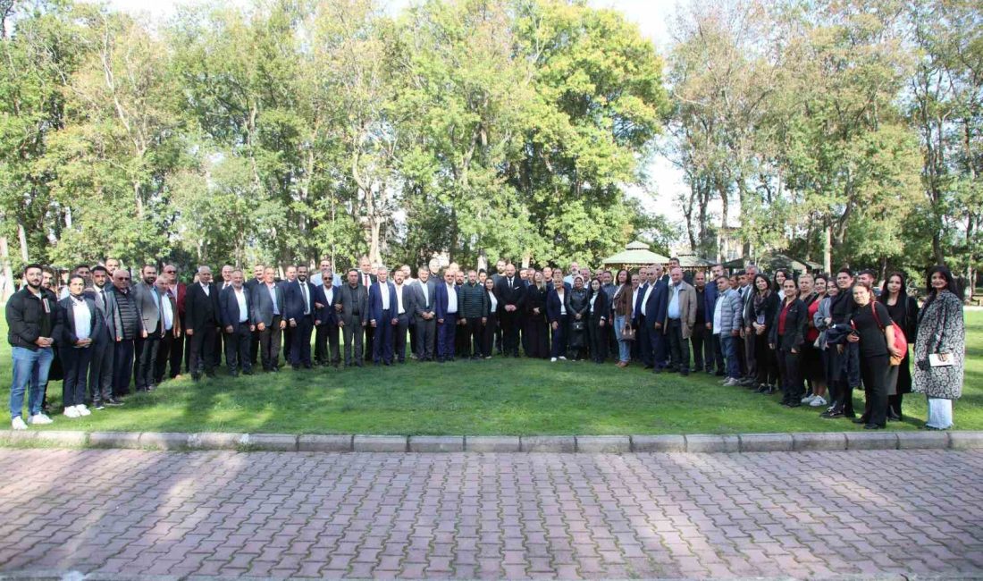 ATAKUM BELEDİYE BAŞKANI SERHAT TÜRKEL, ŞEHİRDE GÖREV YAPANA MAHALLE MUHTARLARI