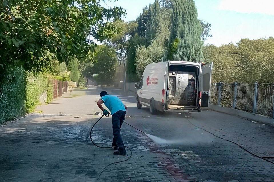 EFELER BELEDİYESİ TEMİZLİK İŞLERİ, PARK VE BAHÇELER MÜDÜRLÜĞÜ İLE FEN
