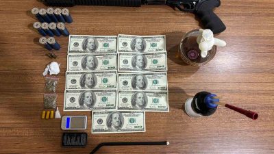 BEŞİKTAŞ’TA OTOMOBİL ÇALAN HIRSIZLAR, ÖZEL HAREKAT POLİSLERİNİN DÜZENLEDİĞİ OPERASYONLA YAKALANARAK