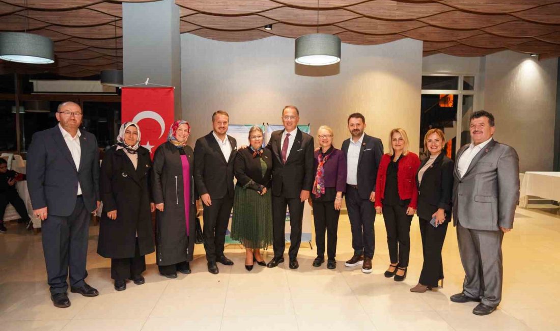 BEYLİKDÜZÜ BELEDİYE BAŞKANI MEHMET MURAT ÇALIK ‘19 EKİM MUHTARLAR GÜNÜ’