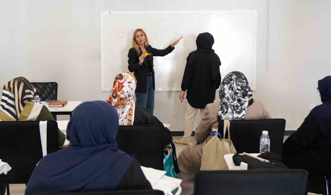 BEYLİKDÜZÜ BELEDİYESİ’NİN İLÇEDEKİ OKUMA YAZMA ORANINI YÜZDE 100’E ÇIKARMAYI AMAÇLAYAN