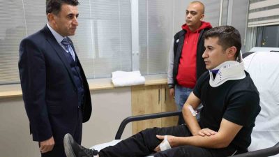 BİLECİK'TE ASKERİ ARAÇ ŞARAMPOLE UÇARKEN, 6 KİŞİ YARALANDI