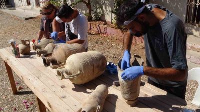MERSİN’DE BİZANS İLE ROMA DÖNEMLERİNE AİT NEKROPOL, ANTİK TİYATRO, SARNIÇ,