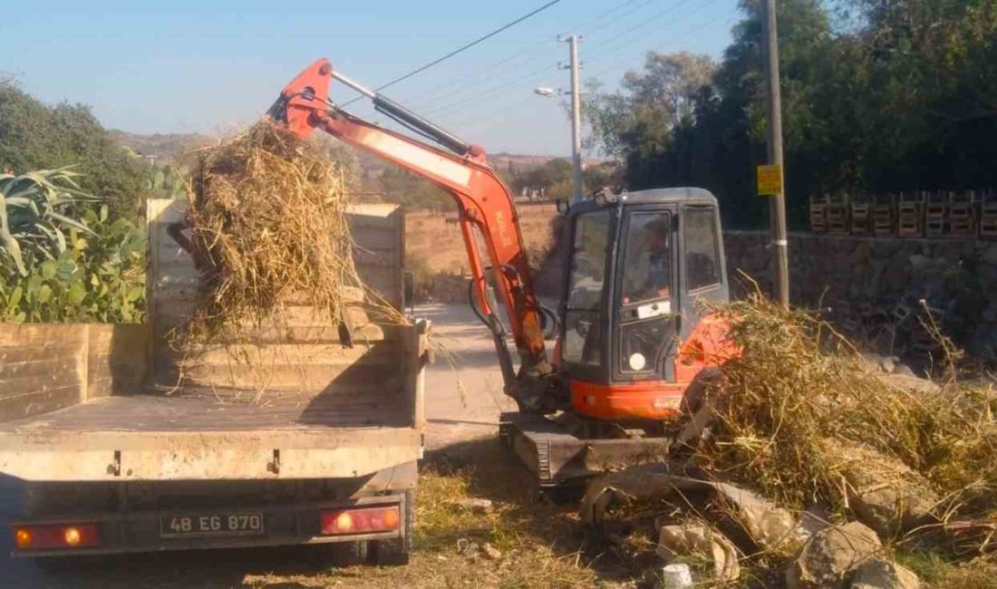 MUĞLA BÜYÜKŞEHİR BELEDİYESİ MUSKİ EKİPLERİ BODRUM’DA HEM ÇEVRE KİRLİĞİNİ ÖNLEMEK
