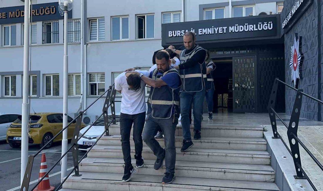 BURSA'DA FUHUŞ OPERASYONU : 4 ŞÜPHELİ YAKALANDI, 4 MAĞDUR KADIN