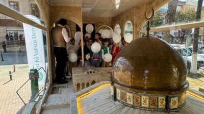 İÇERİSİNDE MESCİD-İ AKSA MAKETİNİN BULUNDUĞU MİNİA KUDÜS TIRI, BURSA'NIN İZNİK