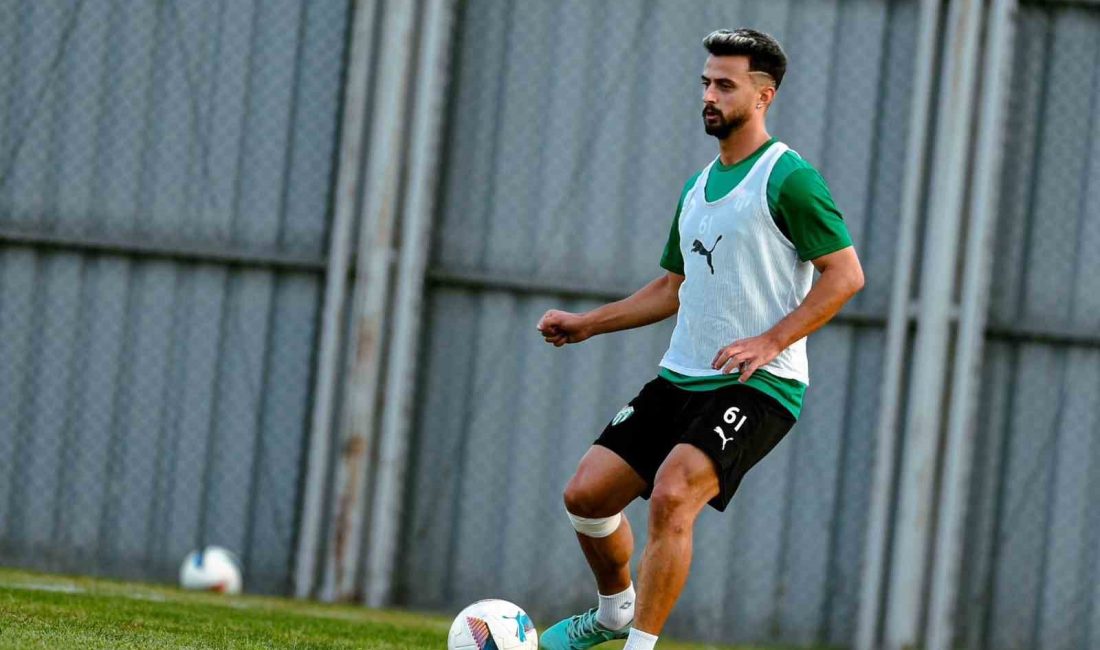BURSASPOR'DA HAZIRLIKLAR ÖZLÜCE İBRAHİM YAZICI TESİSLERİ'NDE DEVAM EDİYOR.