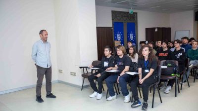 BURSA BÜYÜKŞEHİR BELEDİYESİ, KURUM BÜNYESİNDE STAJ YAPAN ÜNİVERSİTE VE LİSE