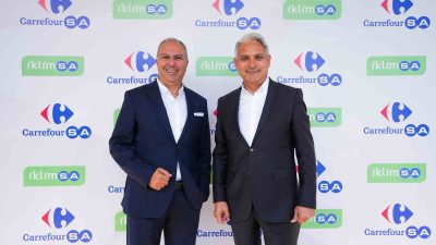 CARREFOURSA İCRA KURULU ÜYESİ BULUT BATUM (SOLDA)  VE TEKNOSA