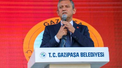 ANTALYA'NIN GAZİPAŞA İLÇESİNDE  FESTİVAL AÇILIŞI ÖNCESİ PARTİLİLERLE BİR ARAYA