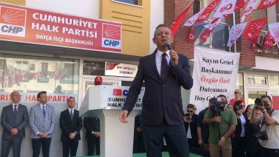 MUĞLA PROGRAMI ÖNCESİNDE DATÇA İLÇESİNİ ZİYARET EDEN CHP GENEL BAŞKANI