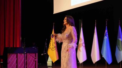 AZERBAYCANLI ŞARKICI GULYANAG MAMMADOVA  TÜRKİYE YÜZYILINDA ULUSLARARASI 1. TÜRK