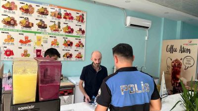 ŞIRNAK'IN CİZRE İLÇESİNDE TOPLUM DESTEKLİ POLİSLİK BÜRO AMİRLİĞİ EKİPLERİ, ESNAF