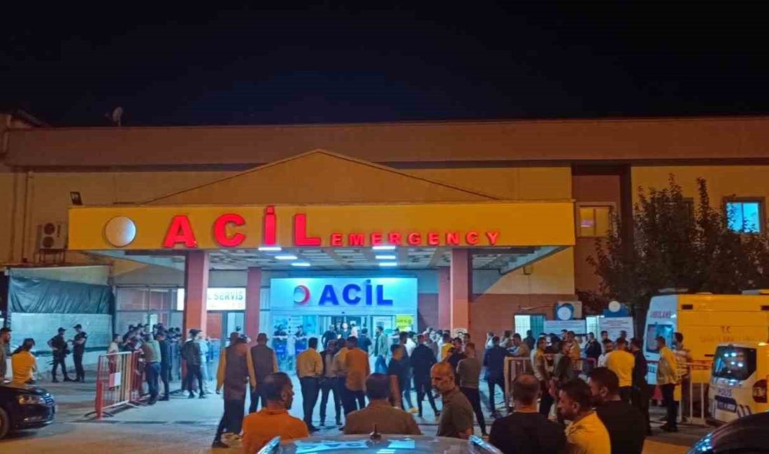 ŞIRNAK MERKEZ’DE  ÇOCUKLAR ARASINDA ÇIKAN KAVGAYA AİLE BÜYÜKLERİ KARIŞTI.