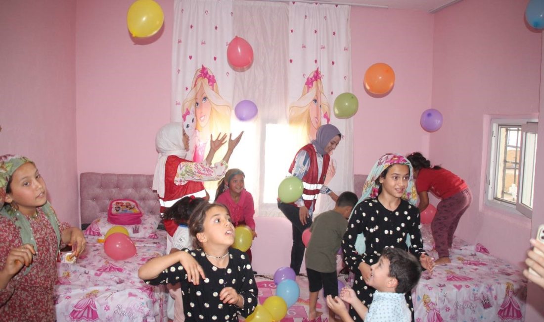 ŞANLIURFA’DA HAYIRSEVERLERİN DESTEKLERİ İLE YENİLENEN YUVALARINA KAVUŞAN YETİM ÇOCUKLAR BÜYÜK