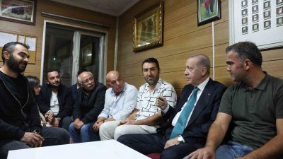 ANKARA (İHA) - CUMHURBAŞKANI RECEP TAYYİP ERDOĞAN, ÇANKAYA'NIN DİKMEN SEMTİNDE