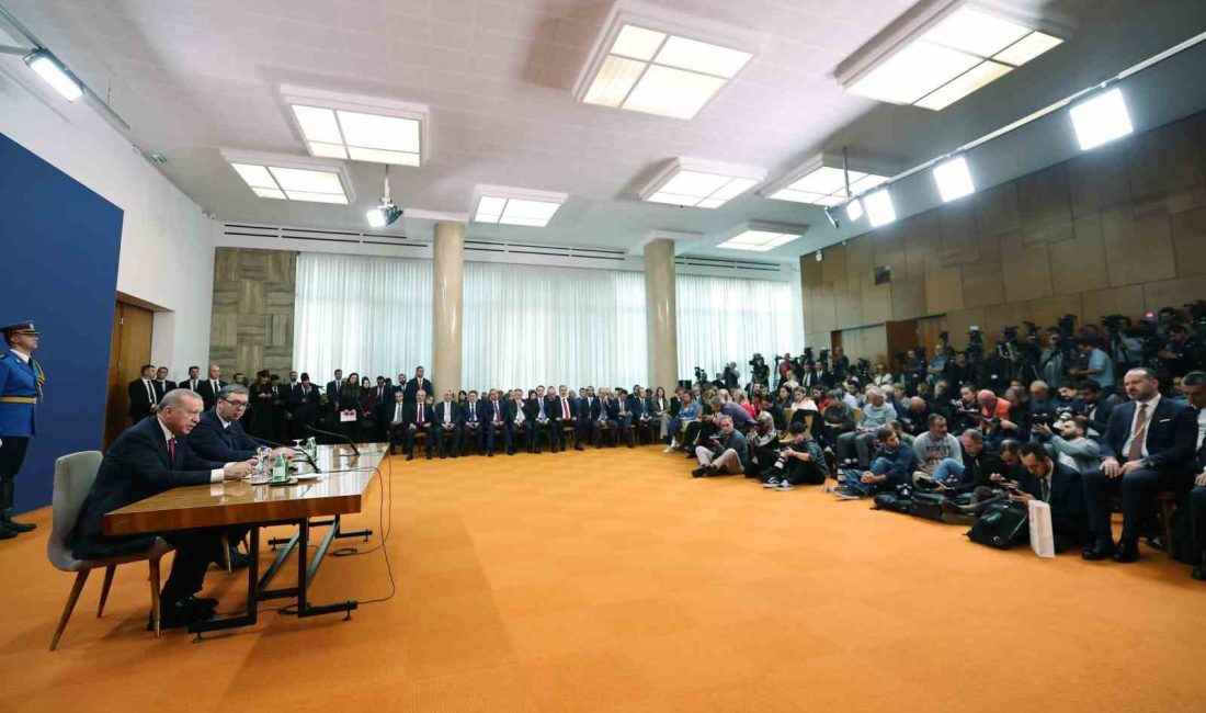 CUMHURBAŞKANI RECEP TAYYİP ERDOĞAN, SIRBİSTAN CUMHURBAŞKANI ALEKSADAR VUCİC İLE DÜZENLEDİĞİ