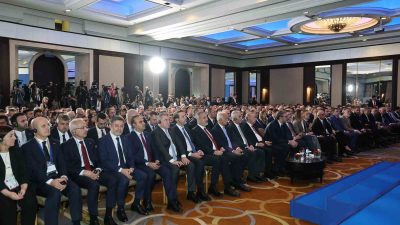 CUMHURBAŞKANI ERDOĞAN: “"SIRBİSTAN İLE TİCARET HACMİ HEDEFİMİZ 5 MİLYAR DOLAR”