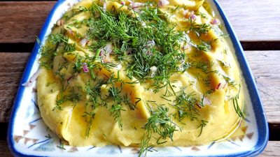 DAMLA SAKIZI MEZELERE AYRI BİR LEZZET KATTI