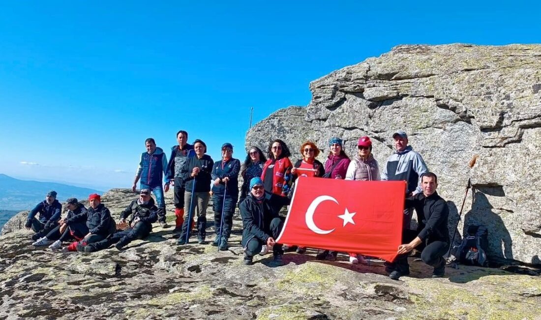 Misafir dağcılar, daha önce 16 kez geldikleri Mustafakemalpaşa’da bir kez