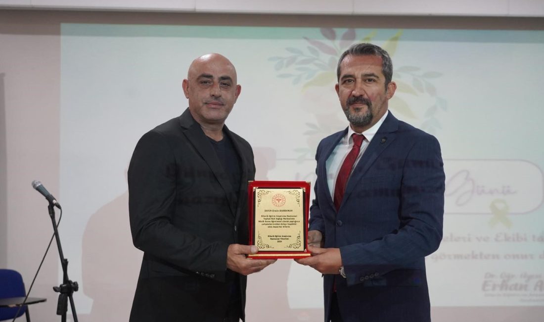 DÜNYA RUH SAĞLIĞI GÜNÜ DOLAYISIYLA BİLECİK'TE BİR PANEL DÜZENLENDİ