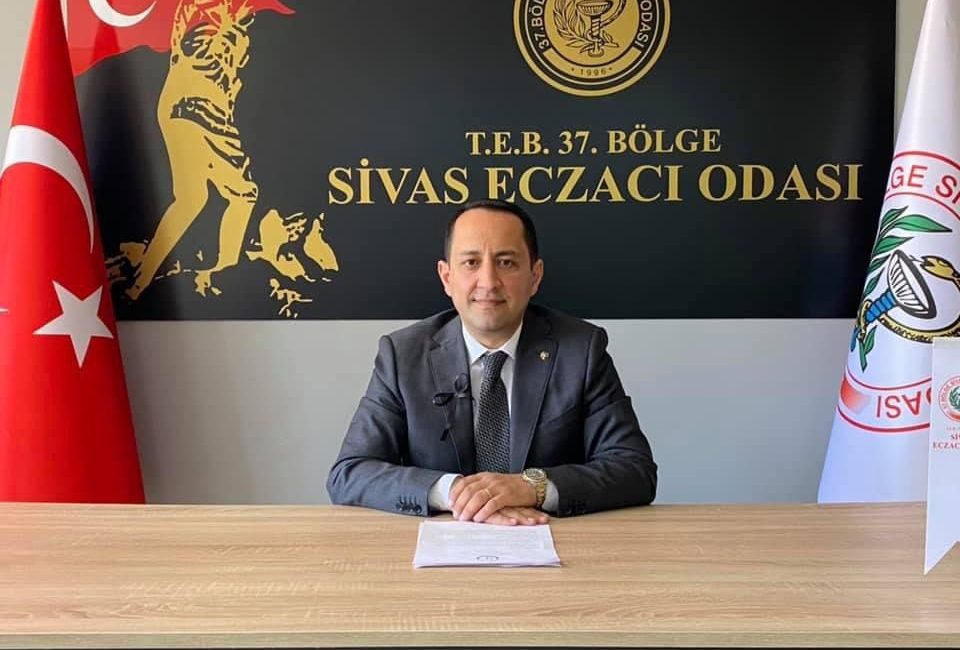 SİVAS ECZACI ODASI BAŞKANI BAHADIR EREN, İLAÇTA DIŞA OLAN BAĞIMLILIĞIN